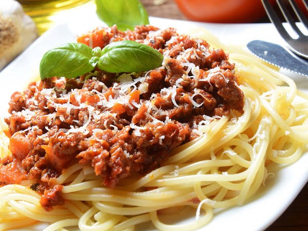 mì spaghetti sốt cà chua thịt bò